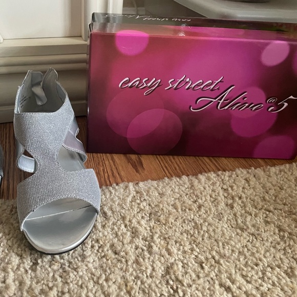 easy street Shoes - Easy Street Silver Heels with Peep-Toe Design